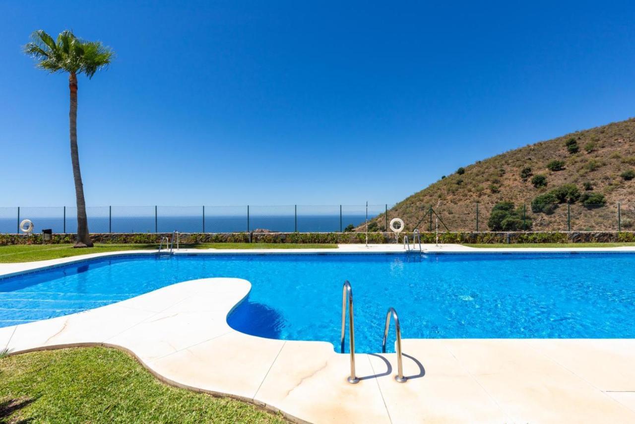 Neptuno Malaga Apartamento De Lujo 린콘데라빅토리아 외부 사진