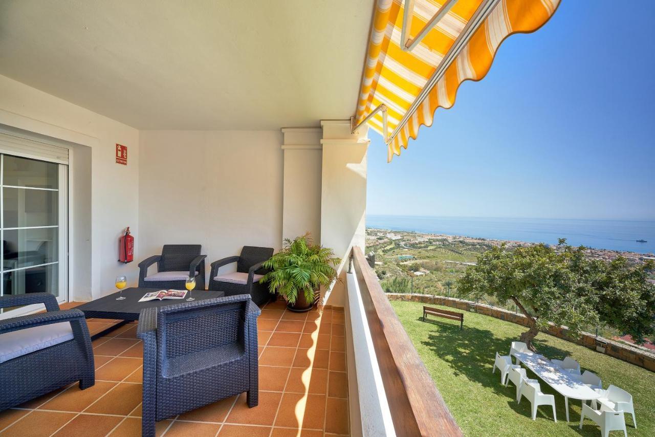 Neptuno Malaga Apartamento De Lujo 린콘데라빅토리아 외부 사진