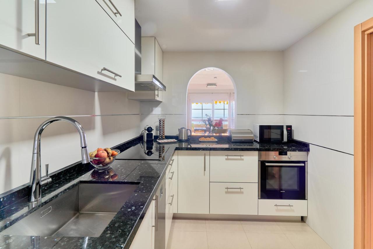 Neptuno Malaga Apartamento De Lujo 린콘데라빅토리아 외부 사진