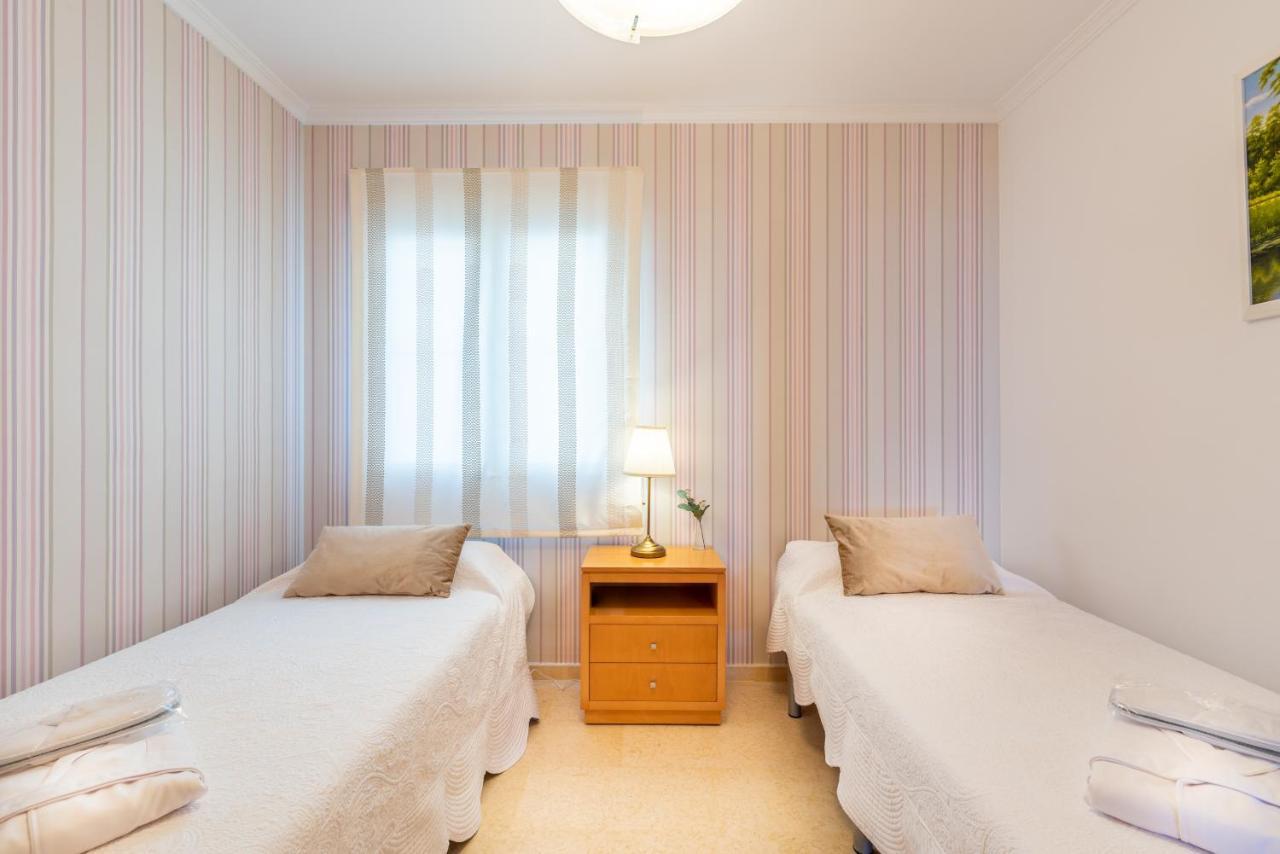 Neptuno Malaga Apartamento De Lujo 린콘데라빅토리아 외부 사진