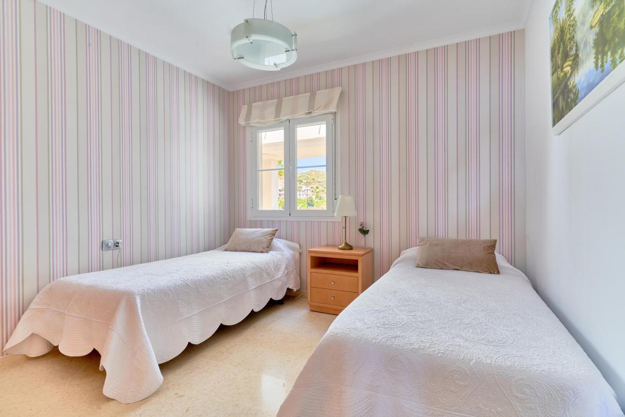Neptuno Malaga Apartamento De Lujo 린콘데라빅토리아 외부 사진